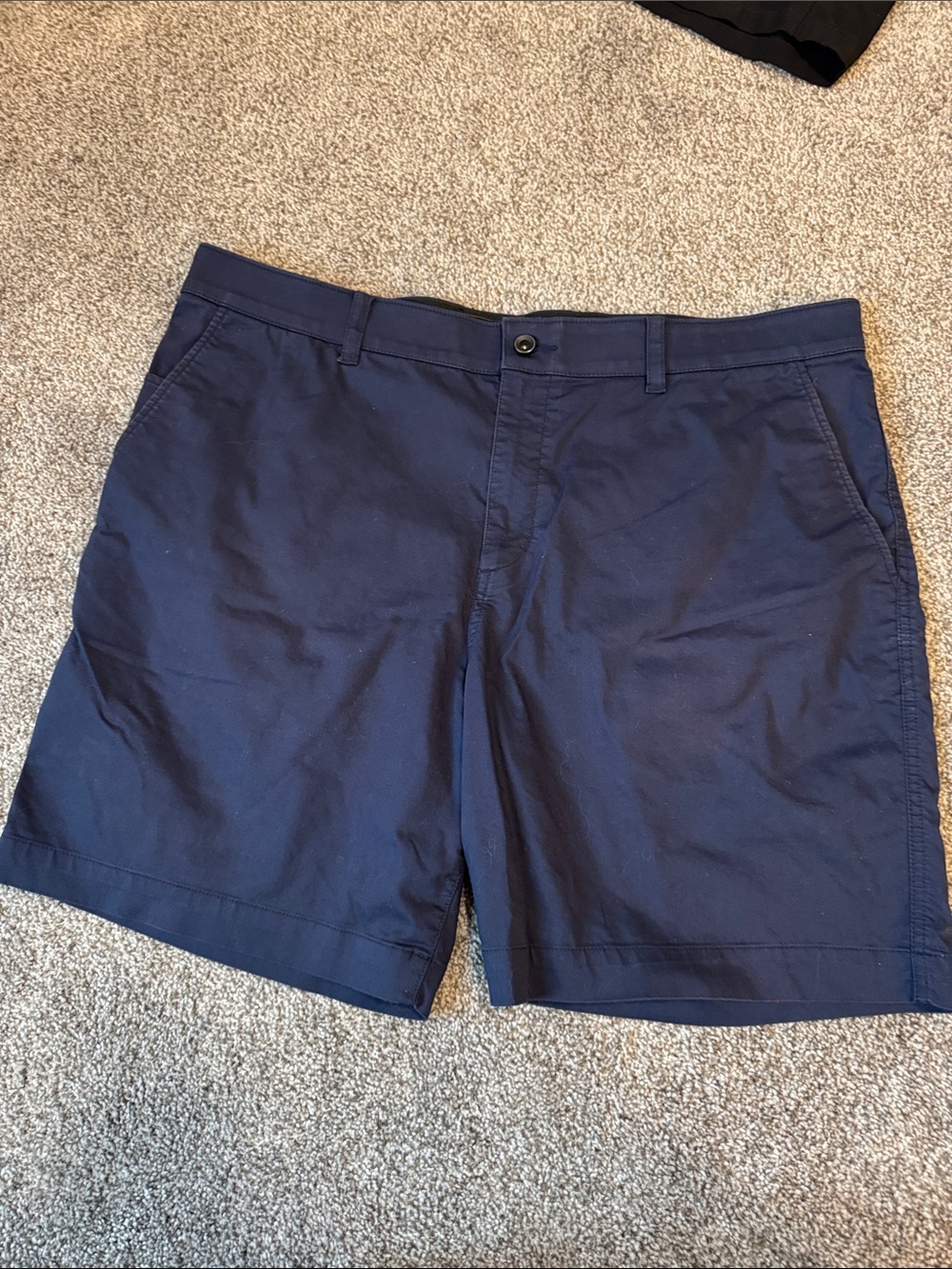 Nike Men's Navy Flat-Front Casual Shorts Chino